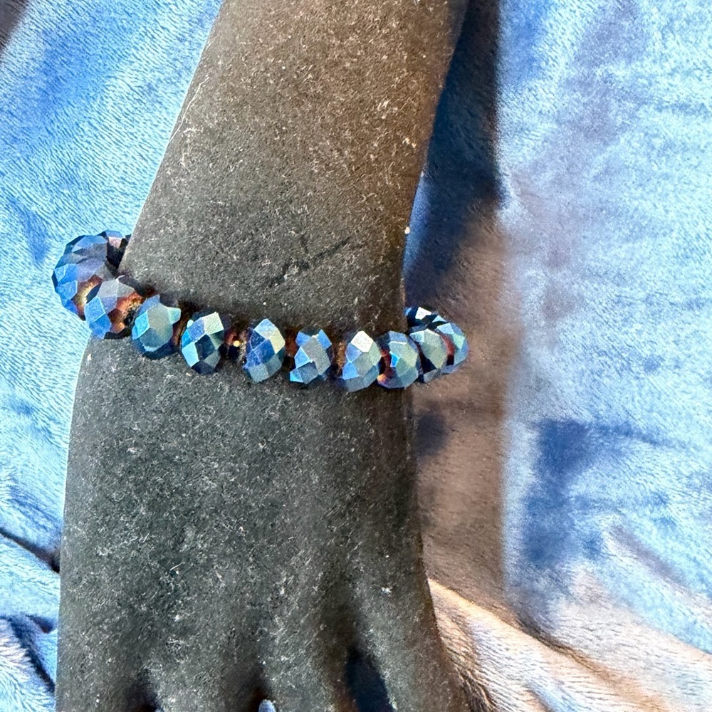 Elegant Blue Crystal Bracelet